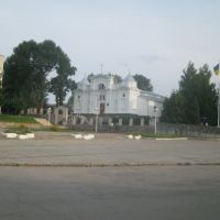 Костел в смт.Оратів, Оратов