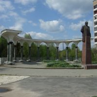 Памятник Т.Г.Шевченку в центре города, Хмельник
