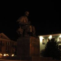 Shevchenko at night, Нововолынск