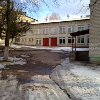 школа №2 вид со двора, Верхнеднепровск
