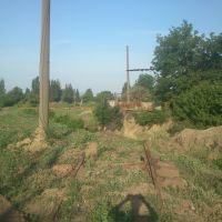 disused railway branch line to the tank farm (also abandoned), Орджоникидзе