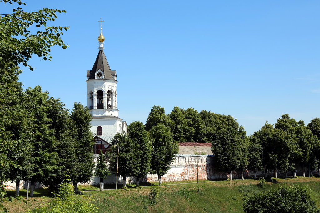 Богородице-Рождественский монастырь. Южная сторона, Владимир