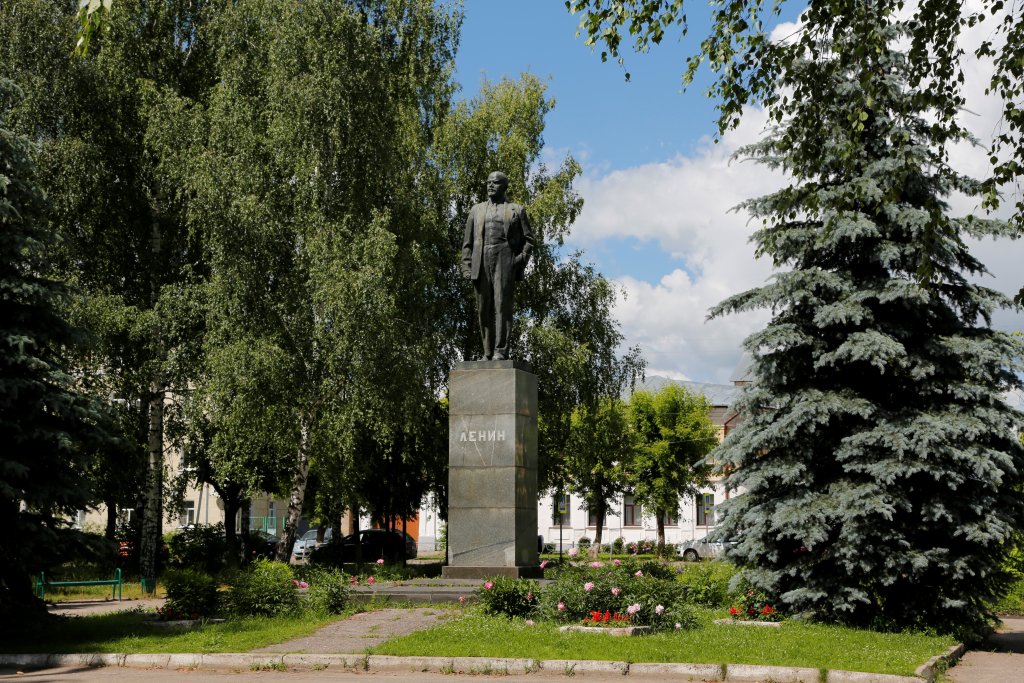 Памятник В.И. Ленину на одноимённой площади, Шуя