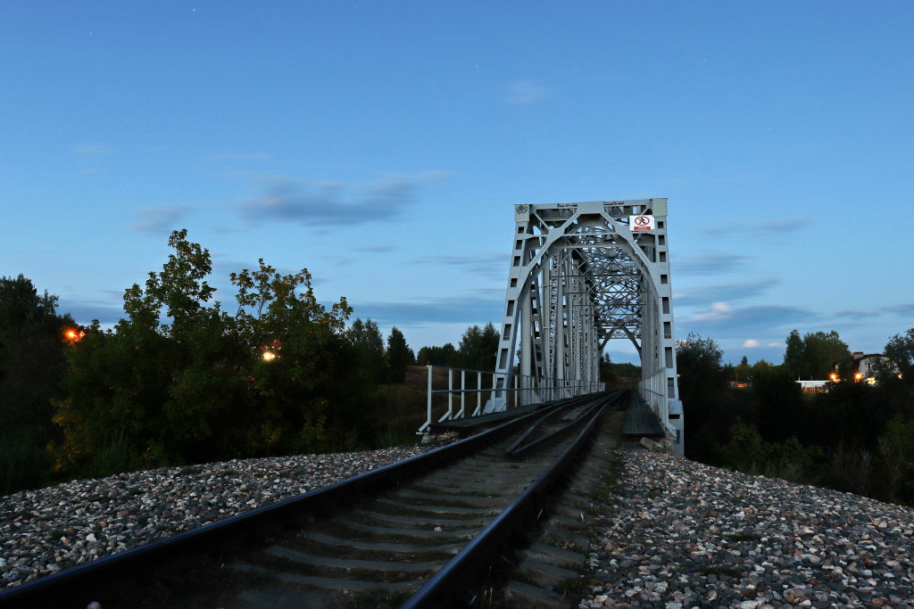 Железнодорожный мост вечером., Шуя