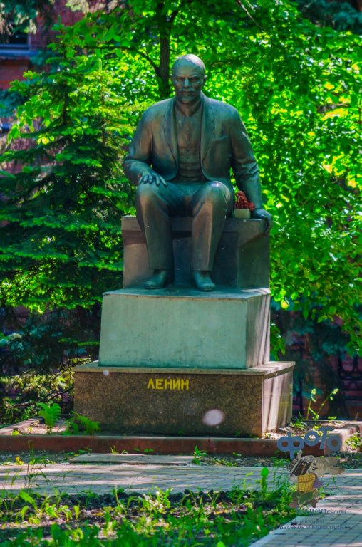 Владимир Ильич Ленин, Курск