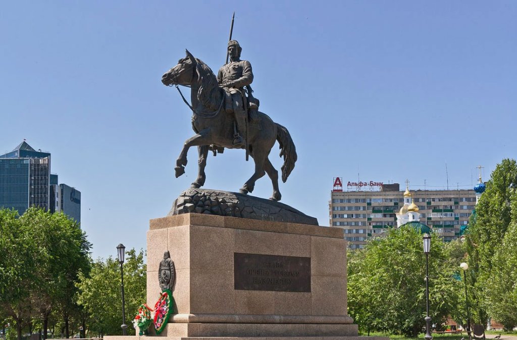 Памятник Оренбургскому казачеству. Оренбург, Оренбург