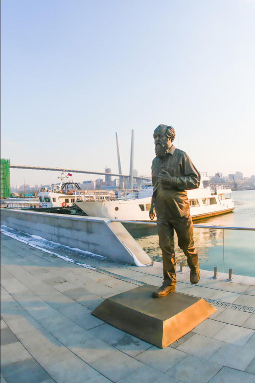 Владивосток, памятник Солженицыну, Владивосток