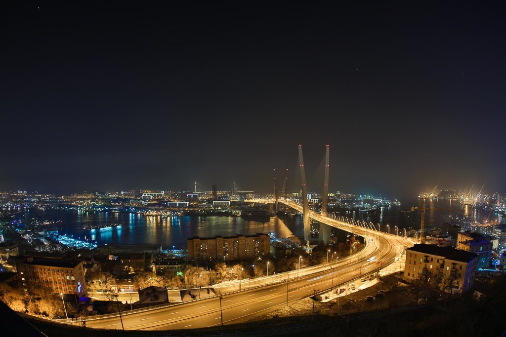 мост через бухту Золотой рог, Владивосток