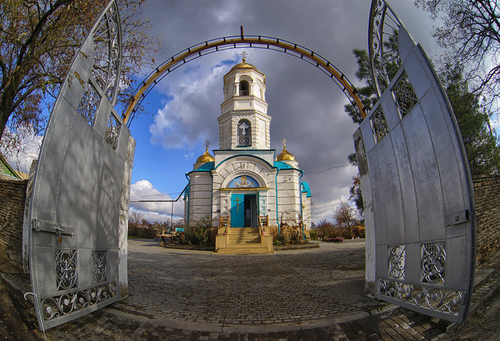 Свято-Покровский храм, Красный Сулин