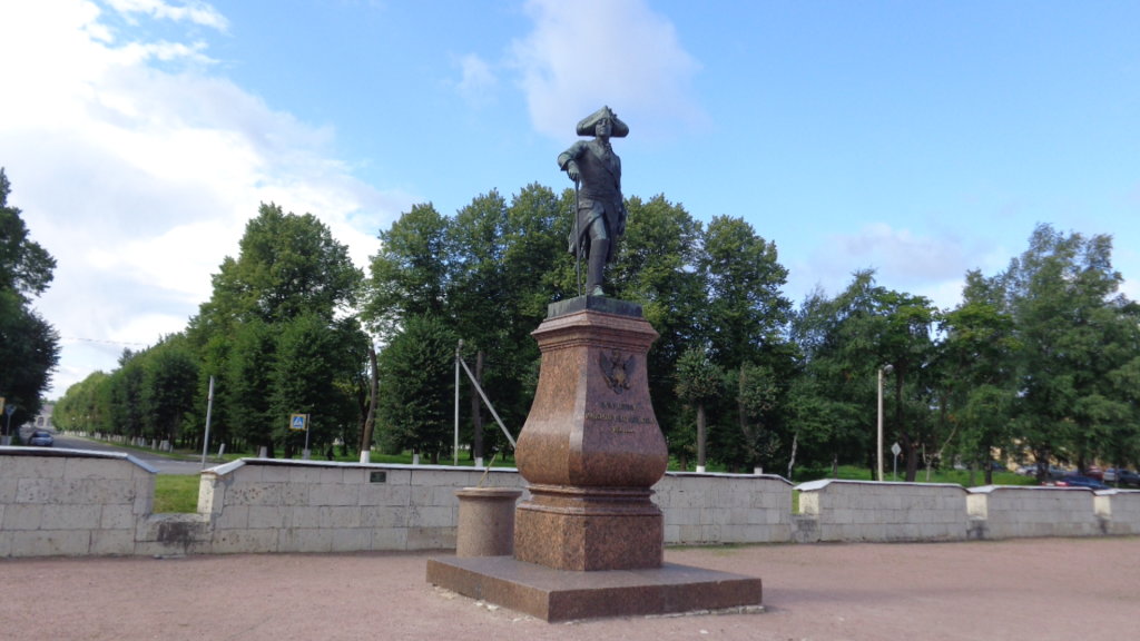 Памятник Павлу I, Гатчина