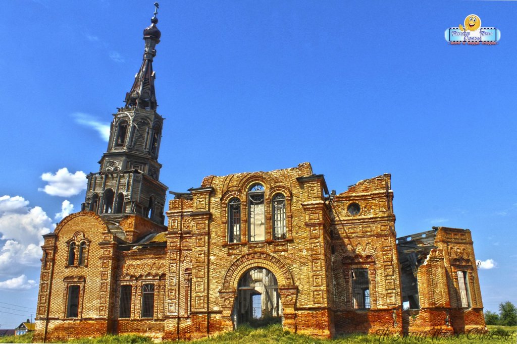 Церковь во имя Казанской иконы Божией Матери, год постройки 1857 год, Красный Кут