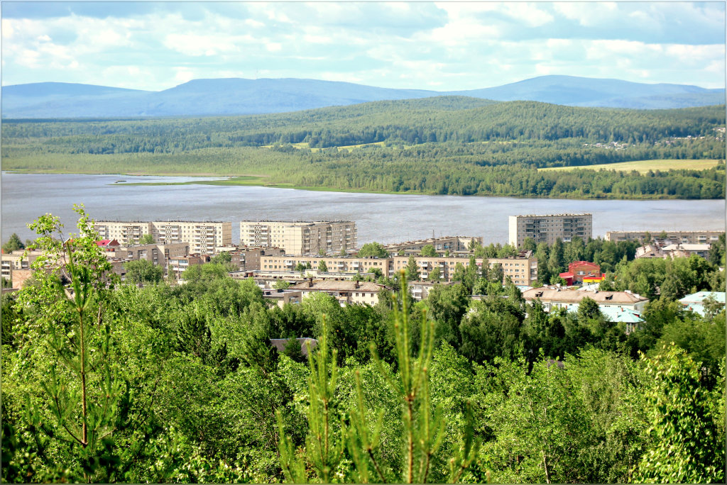 магнит церковь Михаила Архангела г.Кушва в дар (Кушва). Дарудар