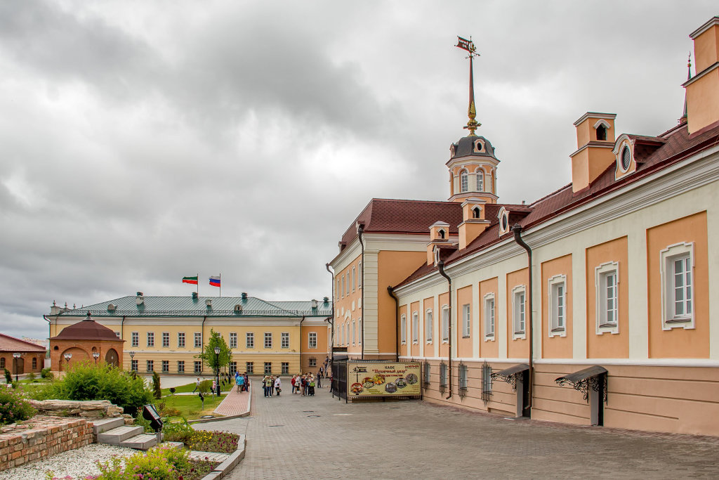 здание пушечного двора в казанском кремле, Казань