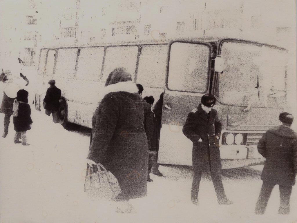1978 аэропортовский автобус, Надым