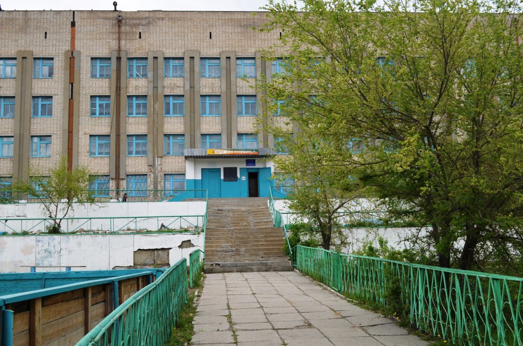 школа №235, Оловянная