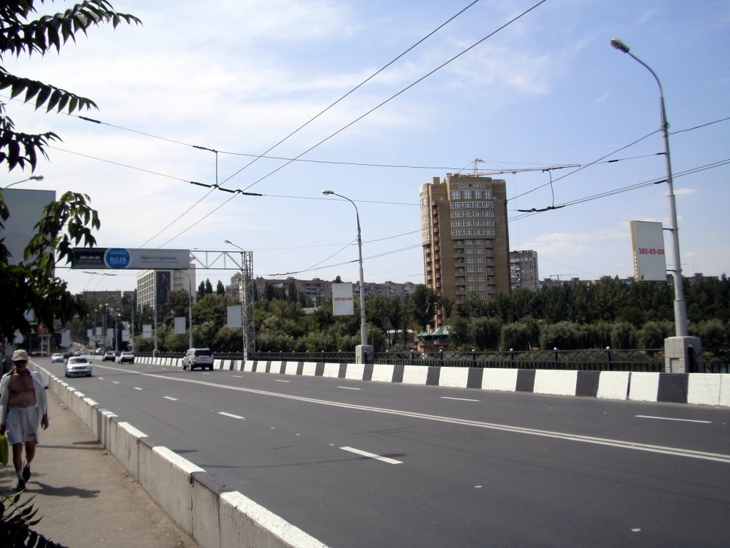 Бульвар Шевченко, мост через Кальмиус, 2009 г., Донецк