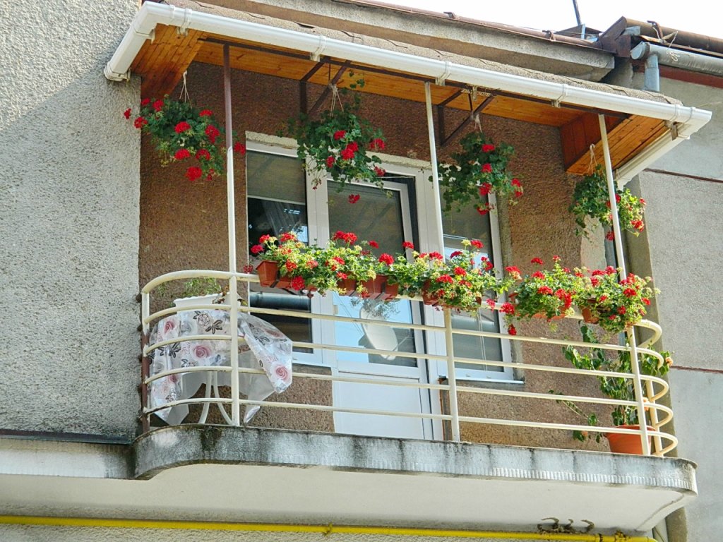 Балкончик в Старом Пассаже, Мукачево