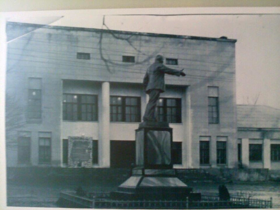 Центральная площадь города - 70-е года, Васильевка