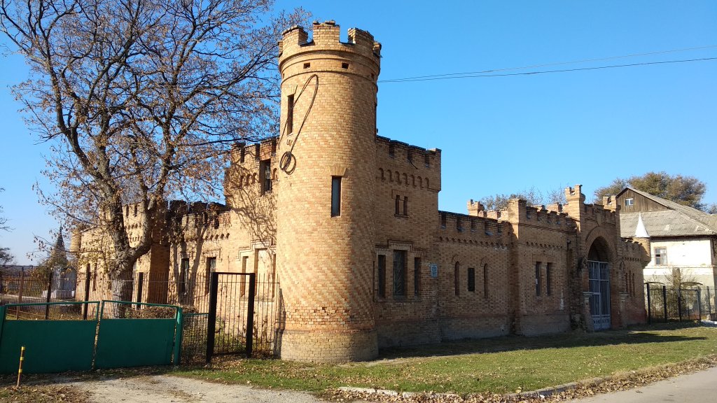 Замок Попова., Васильевка