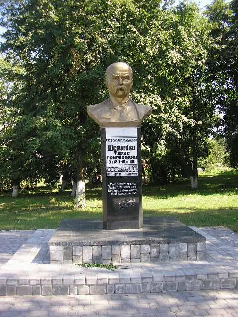 Памятник Шевченко, Володарка