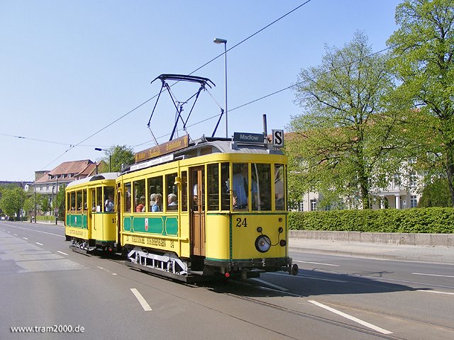 Historischer Zug in der Thiemstraße, Котбус