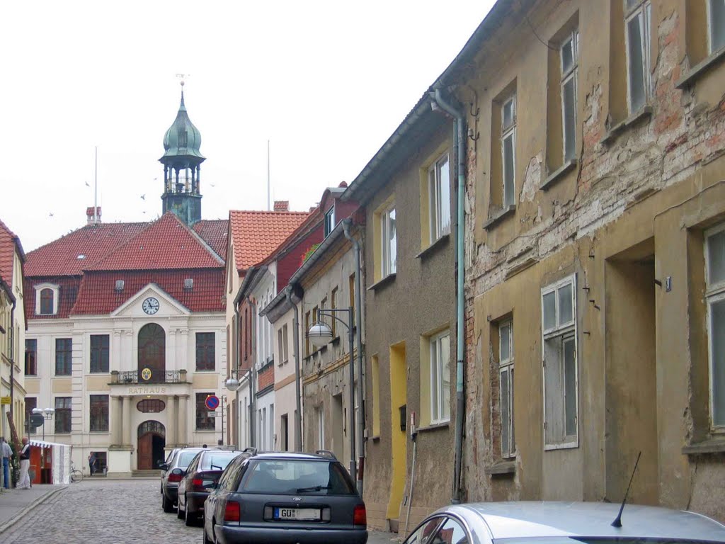 Blick von der Pferdemarktstrasse zum Rathaus, Грейфсвальд