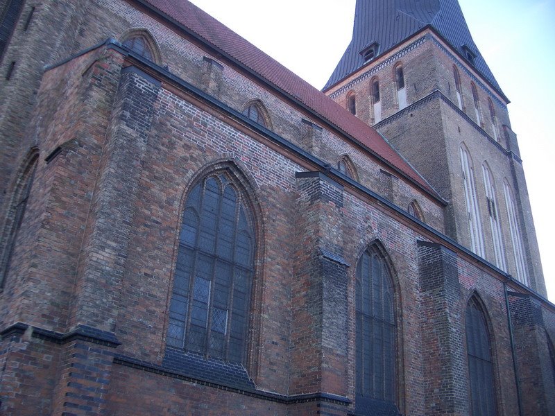 Petrikirche, Росток