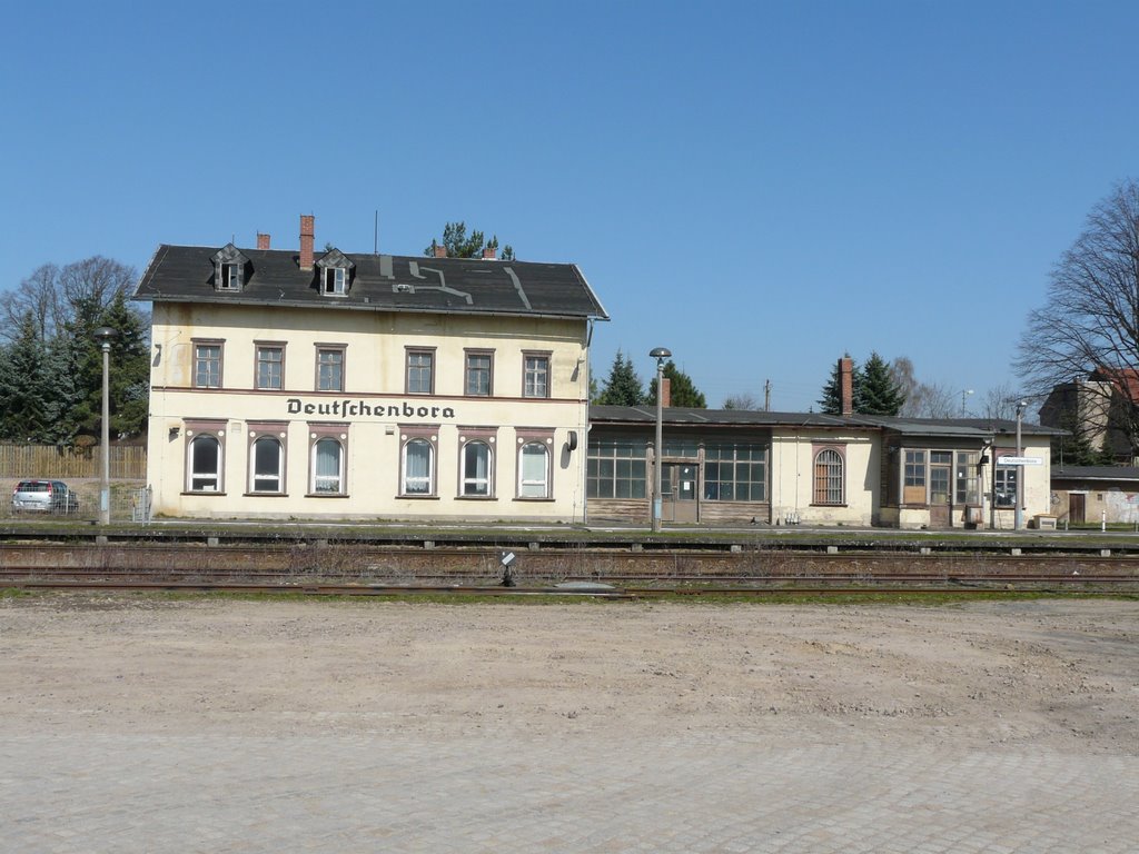 Bahnhof Deutschenbora, Радебюль