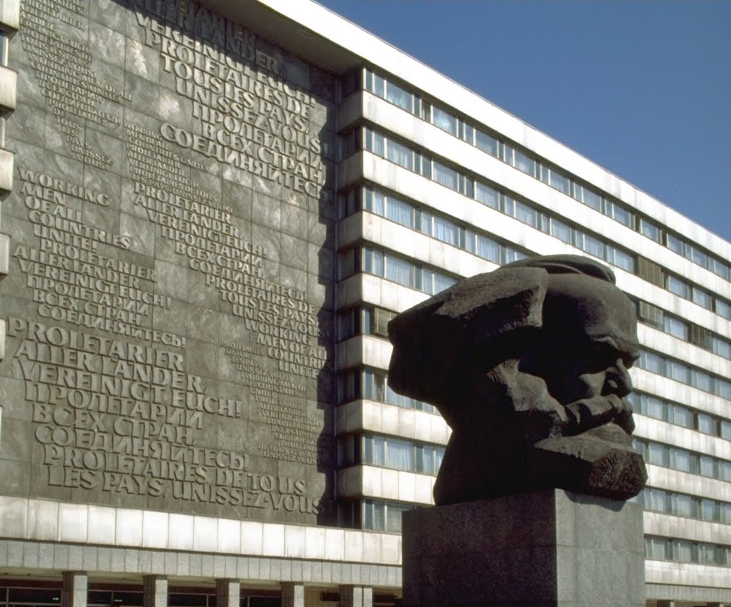 Karl Marx in Chemnitz, Хемниц