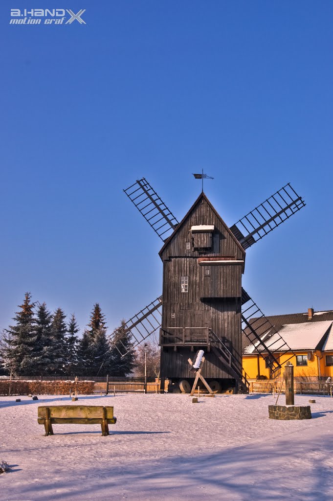 Windmill in the Lusatian  winter in Doergenhausen, Хойерсверда