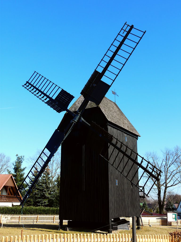 Germany_Saxony_Lausitz_Hoyerswerda-Doergenhausen_post windmill_P1310591.JPG, Хойерсверда