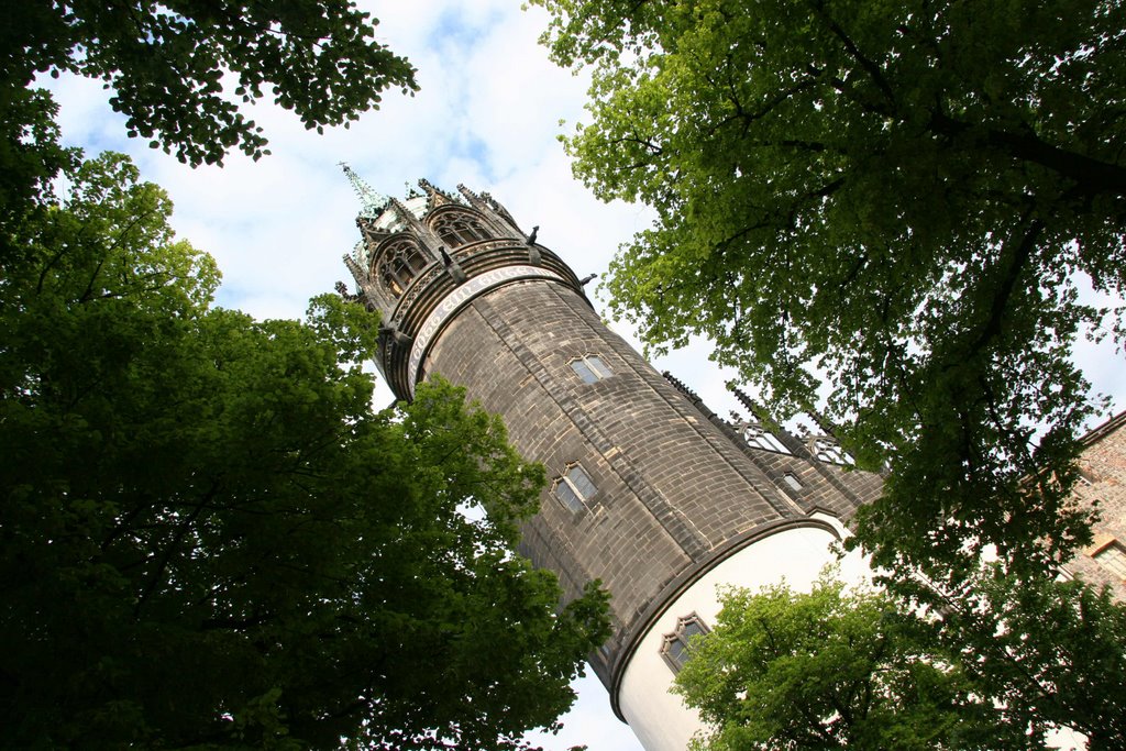 Tower of Luthers Church in Lutherstadt-Wittenberg, Germany, Виттенберг