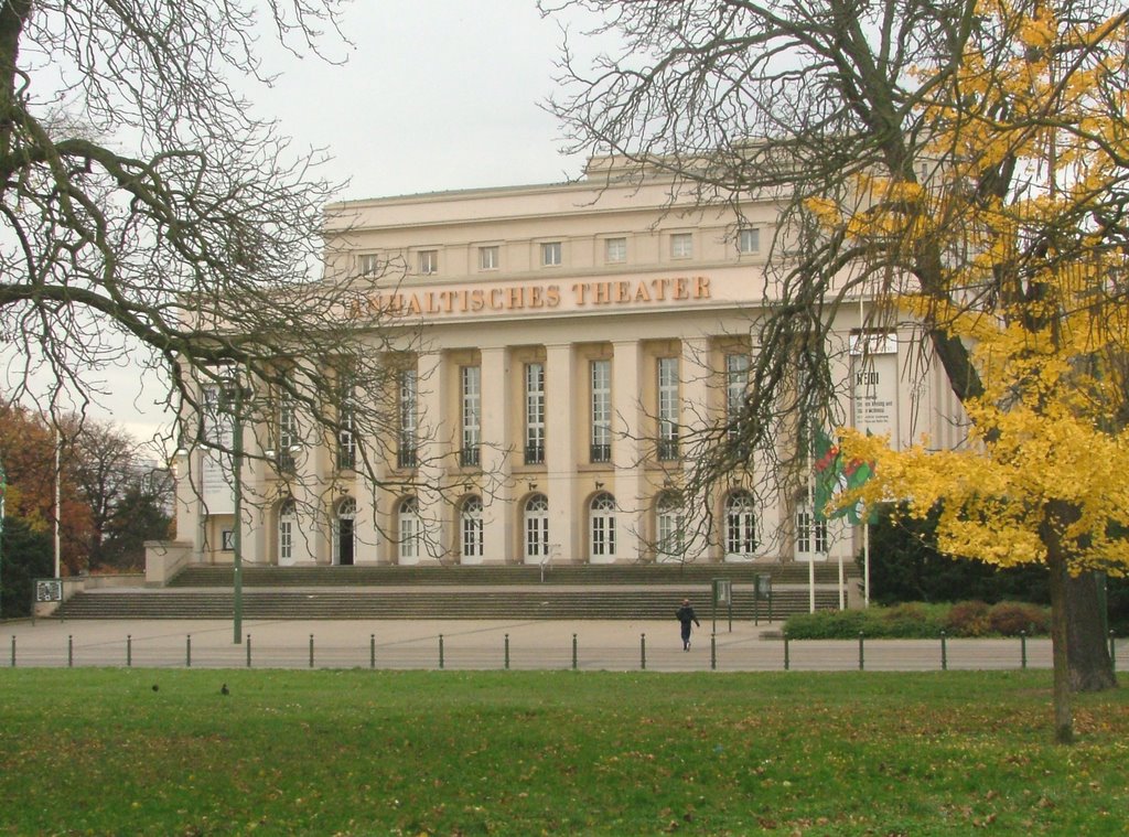 Anhaltisches Theater Dessau (Friedensplatz), Дессау