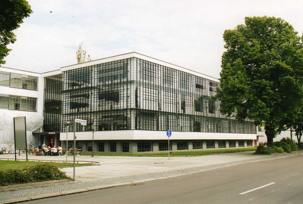 Bauhaus, Дессау