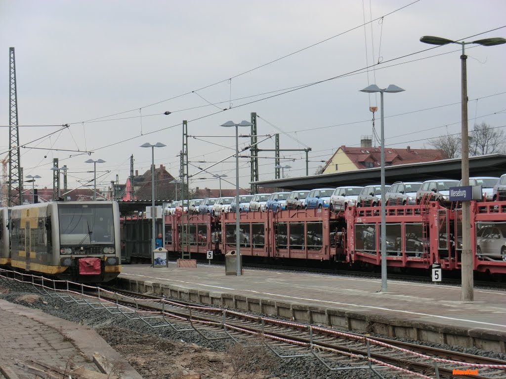 Reger Betrieb  auf  den * Gleisanlagen *  am  Bahnhof   >Merseburg  < in  Sachsen - Anhalt., Мерсебург