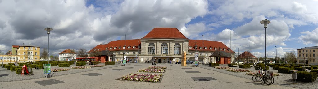 Bahnhof Weimar, Веймар