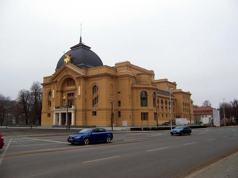 Bühne der Stadt Gera, Гера