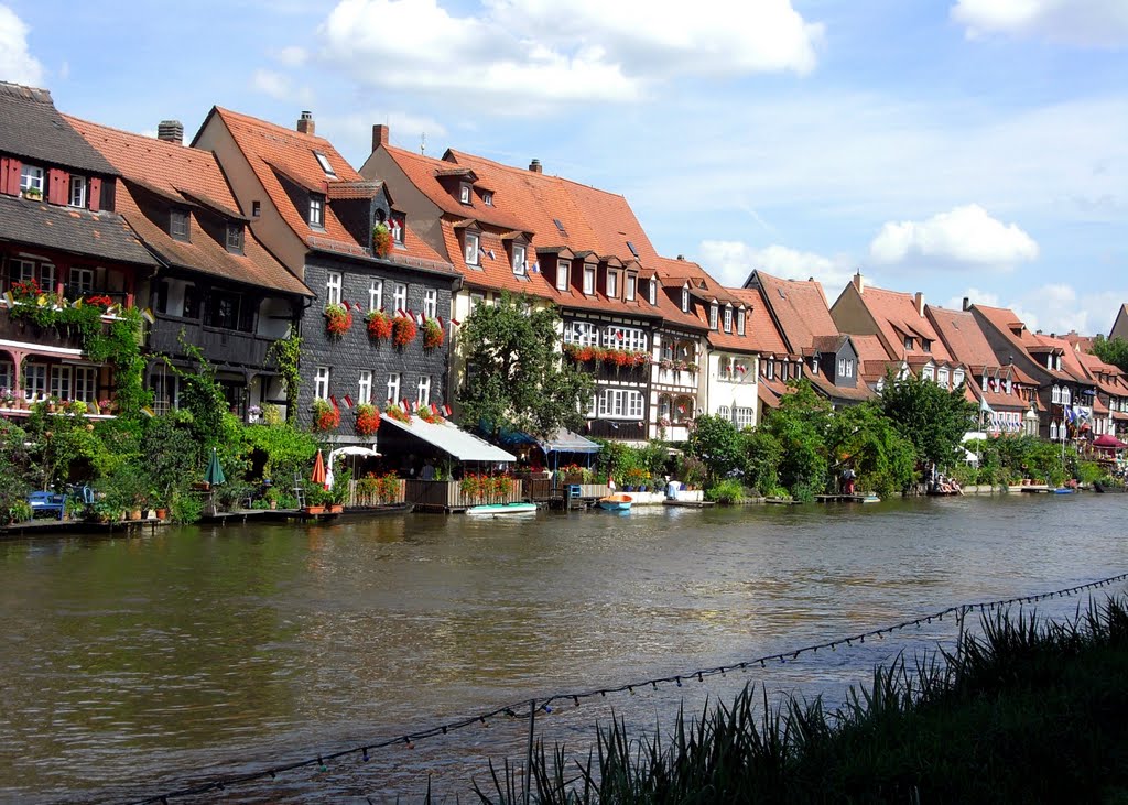 Bamberg, Häuser und Regnitz in Klein-Venedig, Бамберг