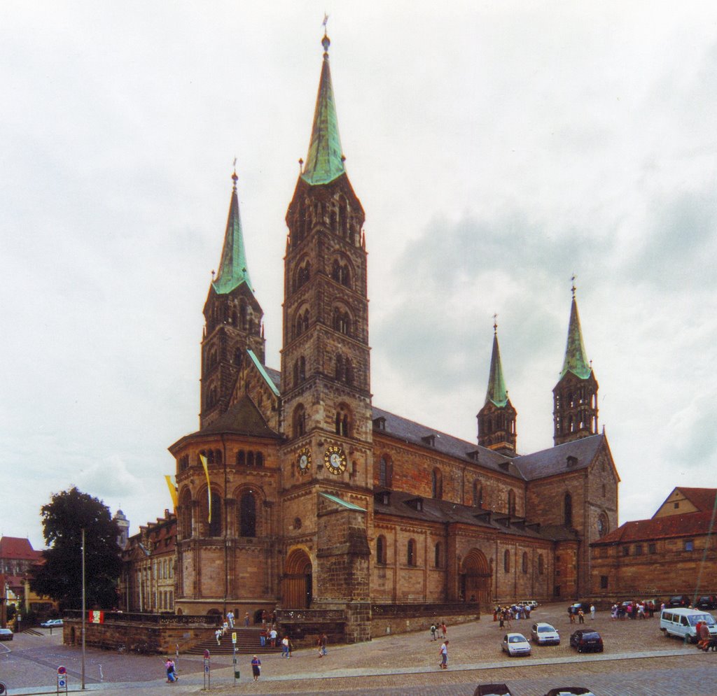 Bamberg; romanischer Kaiserdom St. Peter und St. Georg (TR), Бамберг