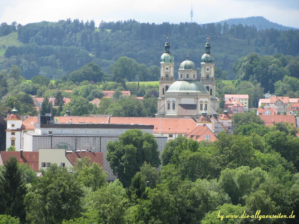 Blick auf die St. Lorenz-Basilika in Kempten, Кемптен