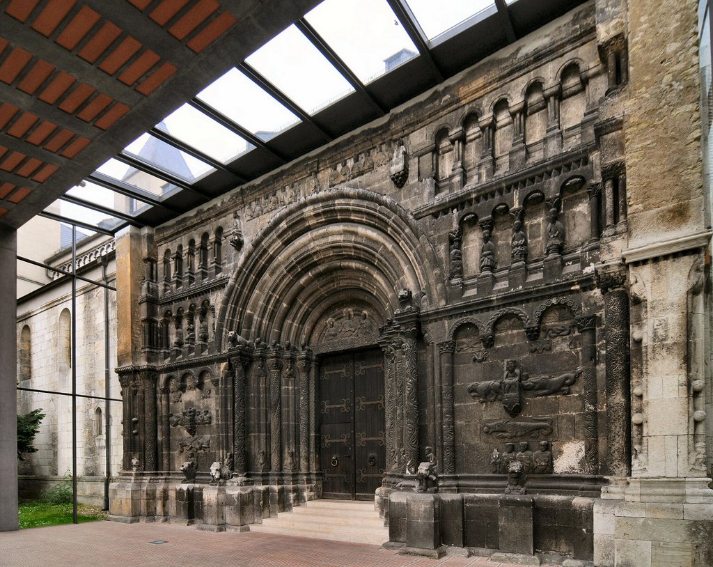 Regensburg, Portal der "Schottenkirche" St. Jakob, Регенсбург