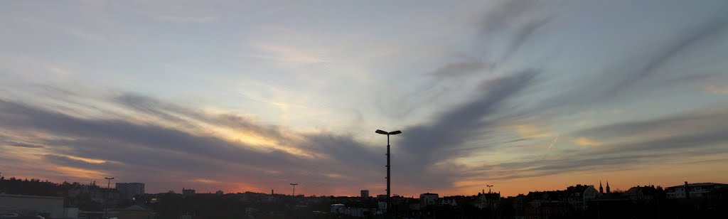 Sonnenuntergang am Hofer Bhf 08.05.12, Хоф