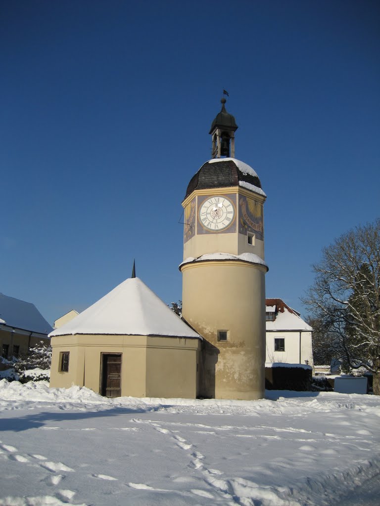 Uhrturm mit Brunnenhäuschen, 6. Burghof, Бургхаузен
