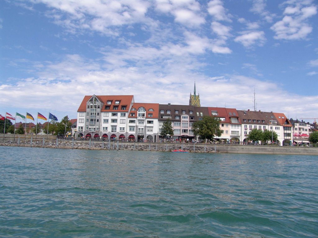 Blick auf Seepromenade von Friedrichshafen, Фридрихсхафен