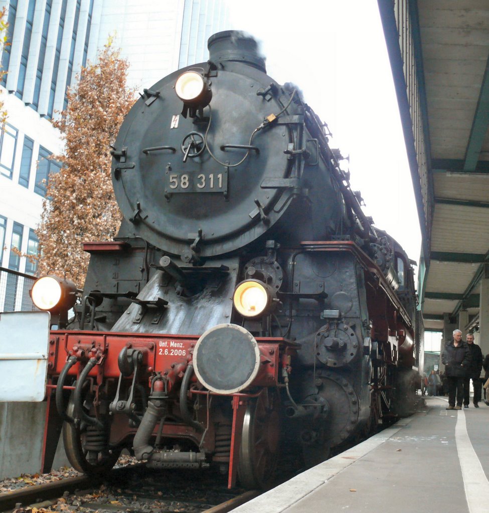 Null mal Eisenbahnromantik - Transportlok > Vernichtung (3. Reich), Штутгарт