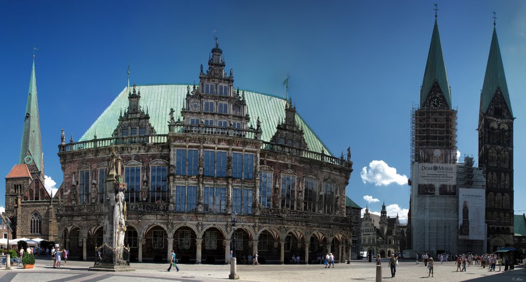 Rathaus und Roland mit St.-Petri-Dom Bremen, UNESCO Weltkulturerbe, Бремен
