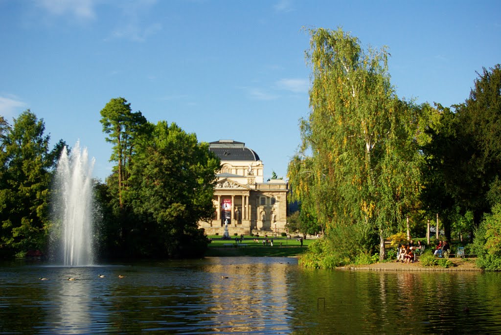 Kurpark and Hesse State Theater. Wiesbaden., Висбаден
