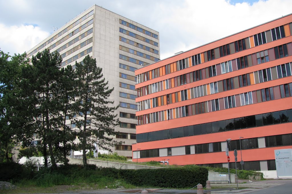 Offenbach: Klinikum, Alt- und Neubau, Оффенбах