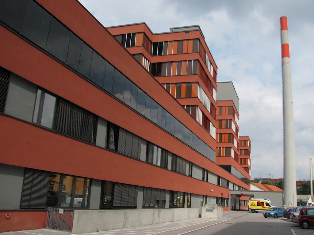 Offenbach: neues Klinikum, 2010 bezogen, Оффенбах