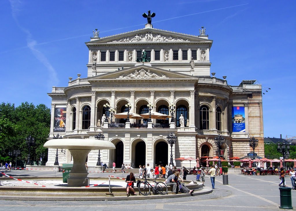 Frankfurt, Alte Oper und Lucae-Brunnen, Франкфурт-на-Майне